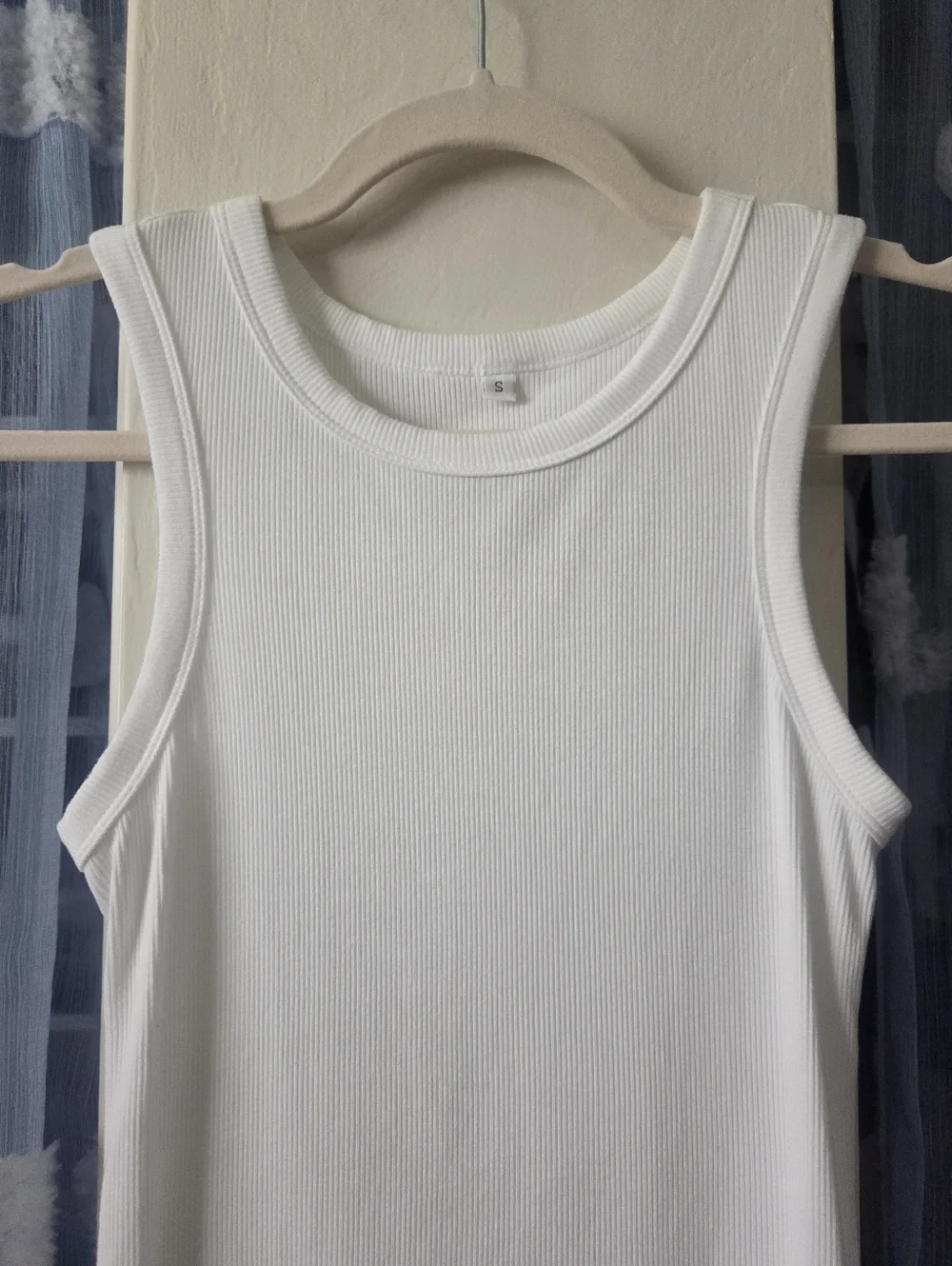 White Ribbed Racer Style Tank Top - Picture 3 of 8